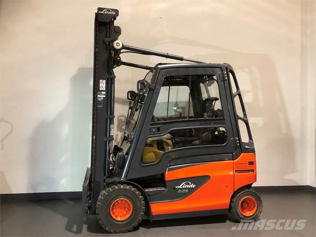 Linde E25-01 Elmotviktstruckar