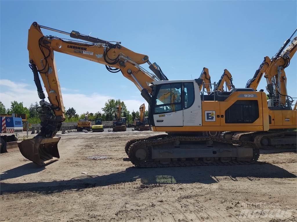 Liebherr R930 Bandgrävare