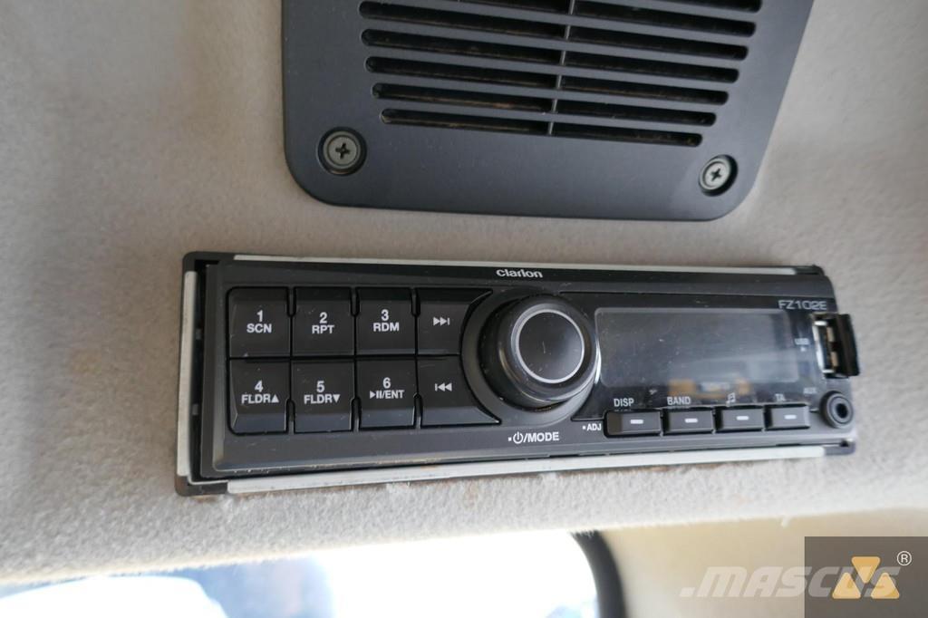 CAT 320FL Bandgrävare