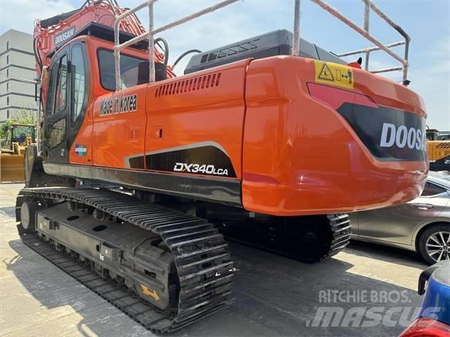 Doosan DX 340 LC Bandgrävare