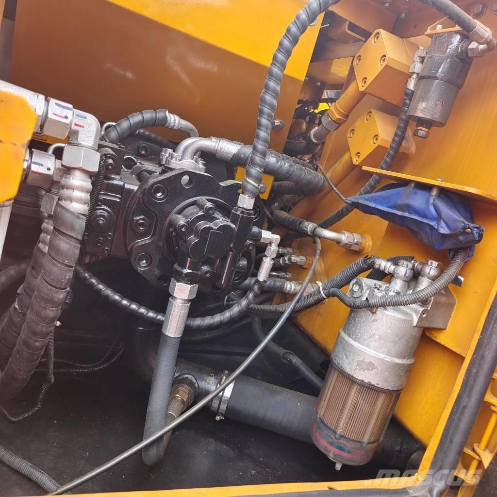 Sany SY 135 C Bandgrävare