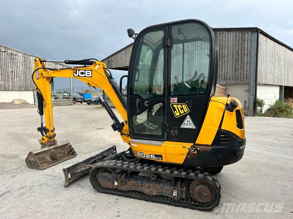JCB 8026 CTS Minigrävare < 7t
