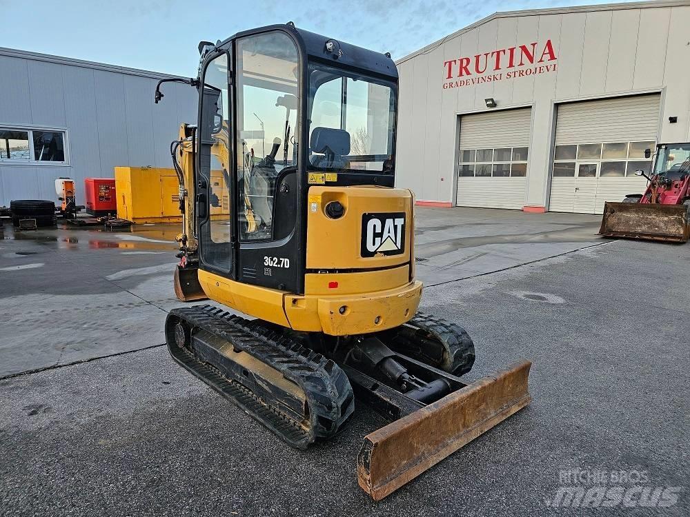 CAT 302.7 D CR Minigrävare < 7t