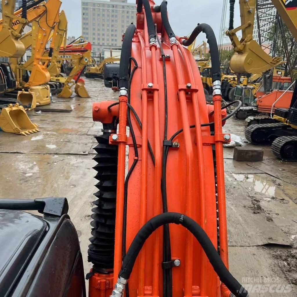Hitachi ZX 120 Bandgrävare
