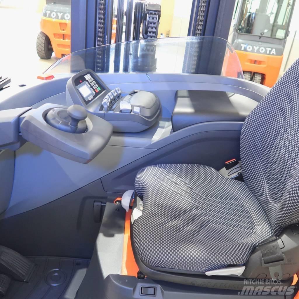 Toyota RRE160H Skjutstativtruck