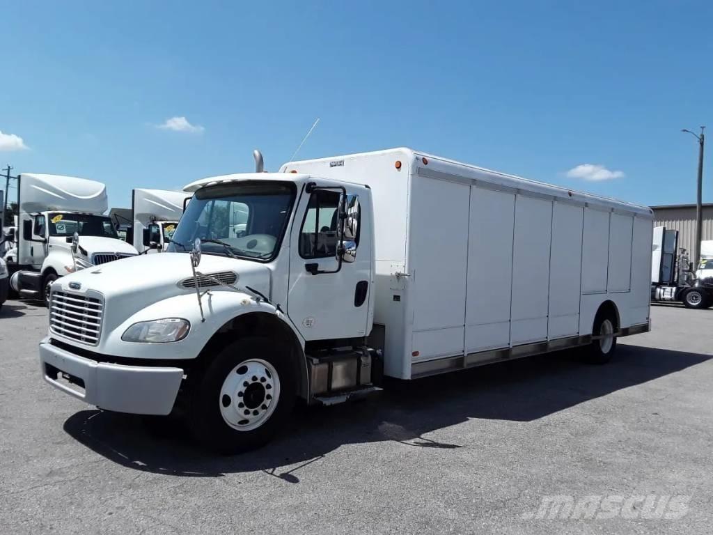 Freightliner M2 Lastbilar för dryckesleveranser