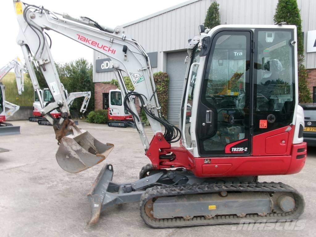 Takeuchi TB235-2 Minigrävare < 7t