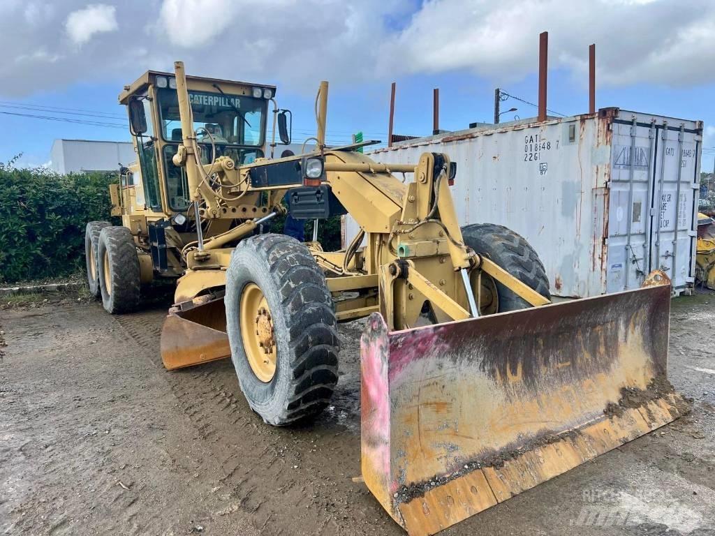 CAT 120 H Väghyvlar