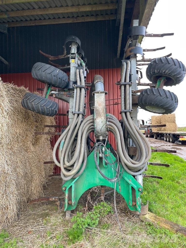 Samson CMX 8.6 Flytgödselspridare