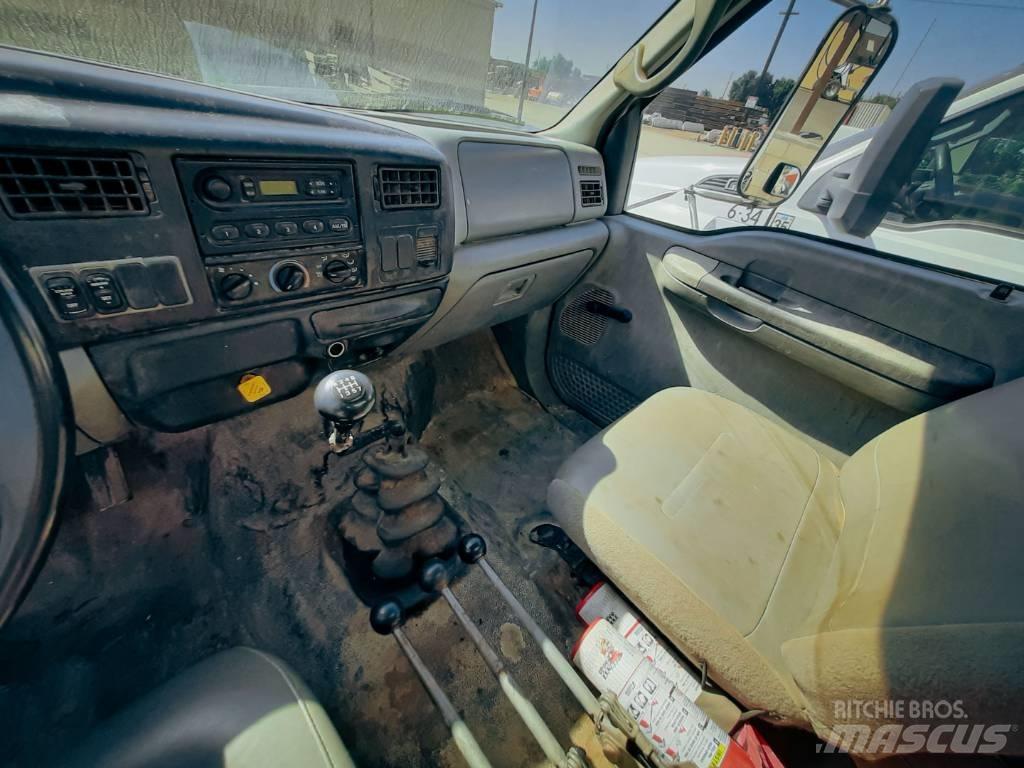 Ford F 750 XL SD Vattentankbilar