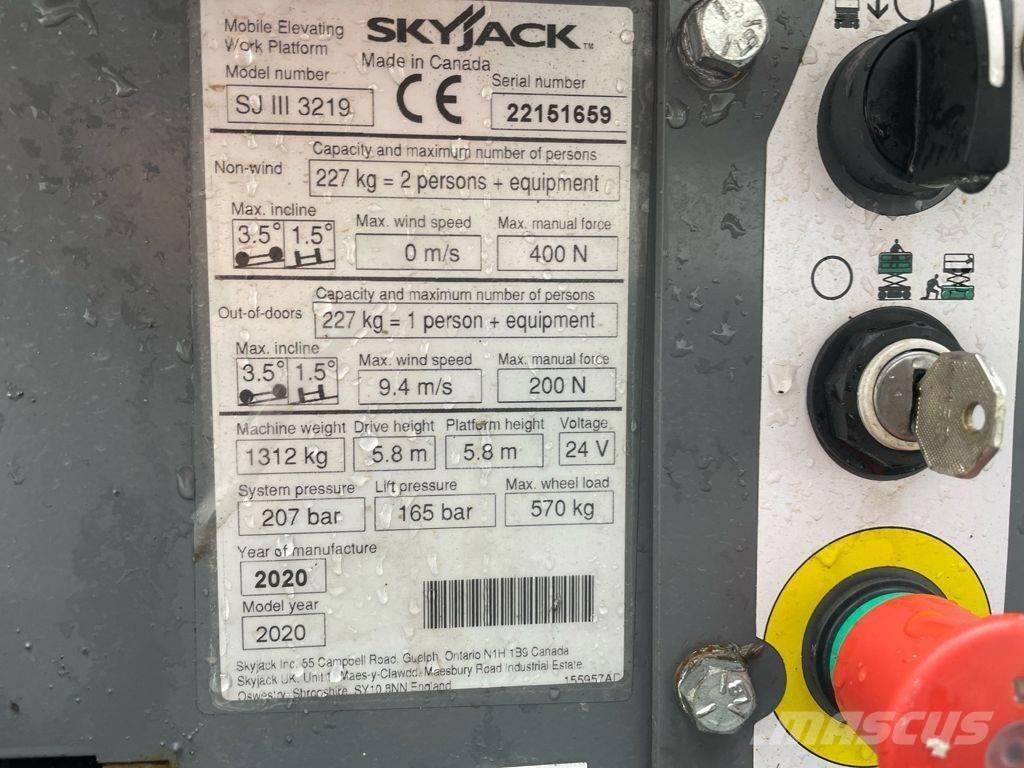 SkyJack SJ3219 Saxliftar