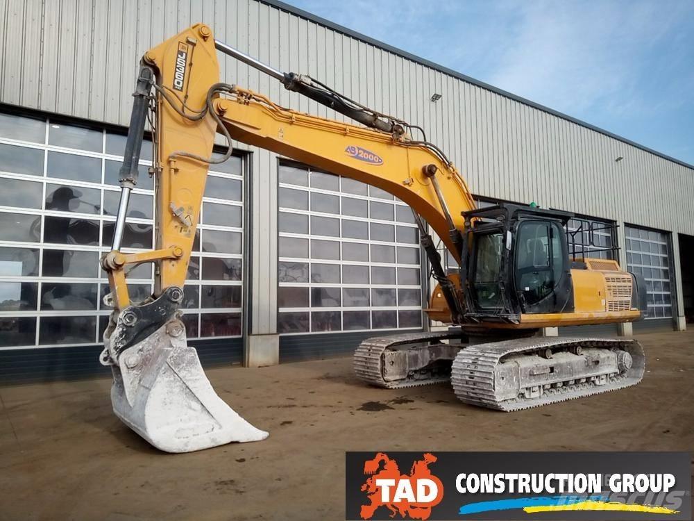 JCB JS 360 LC Bandgrävare