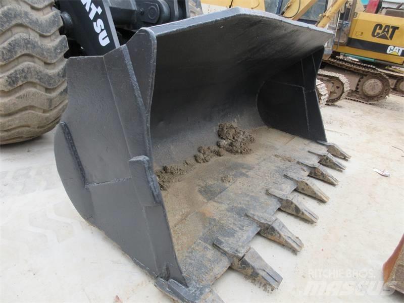 Komatsu WA 380 Hjullastare