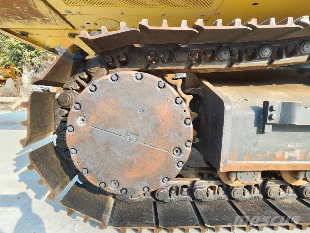 Komatsu PC 400-8 Bandgrävare