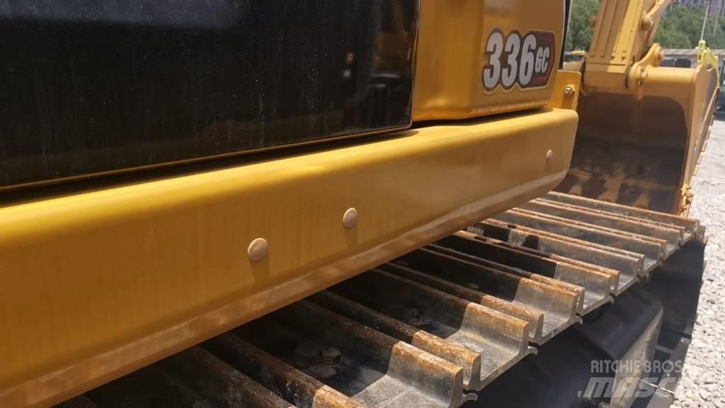 CAT 336 D Bandgrävare