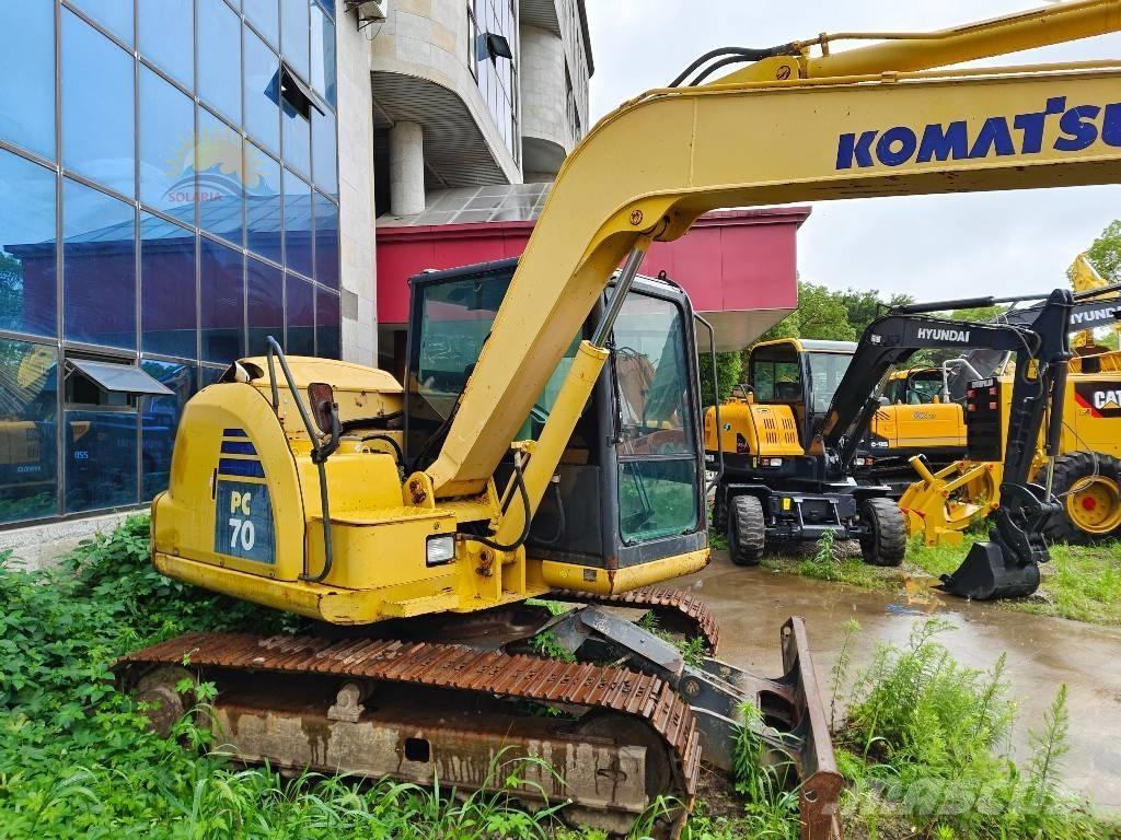 Komatsu PC 70-8 Bandgrävare