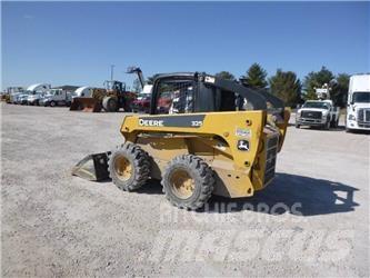 John Deere 325 Kompaktlastare