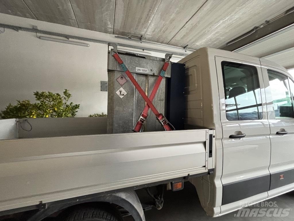 Volkswagen Crafter Flakbilar/Pickuper