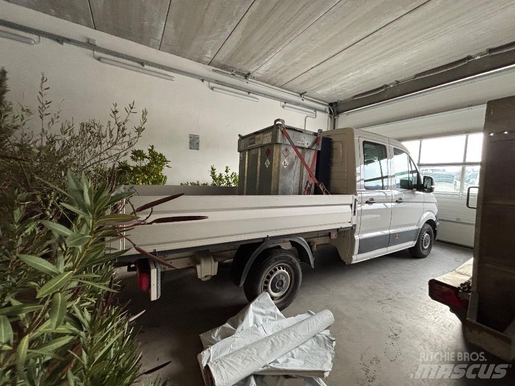 Volkswagen Crafter Flakbilar/Pickuper