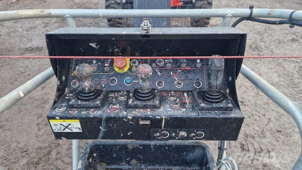 Manitou 200 ATJ Bomliftar