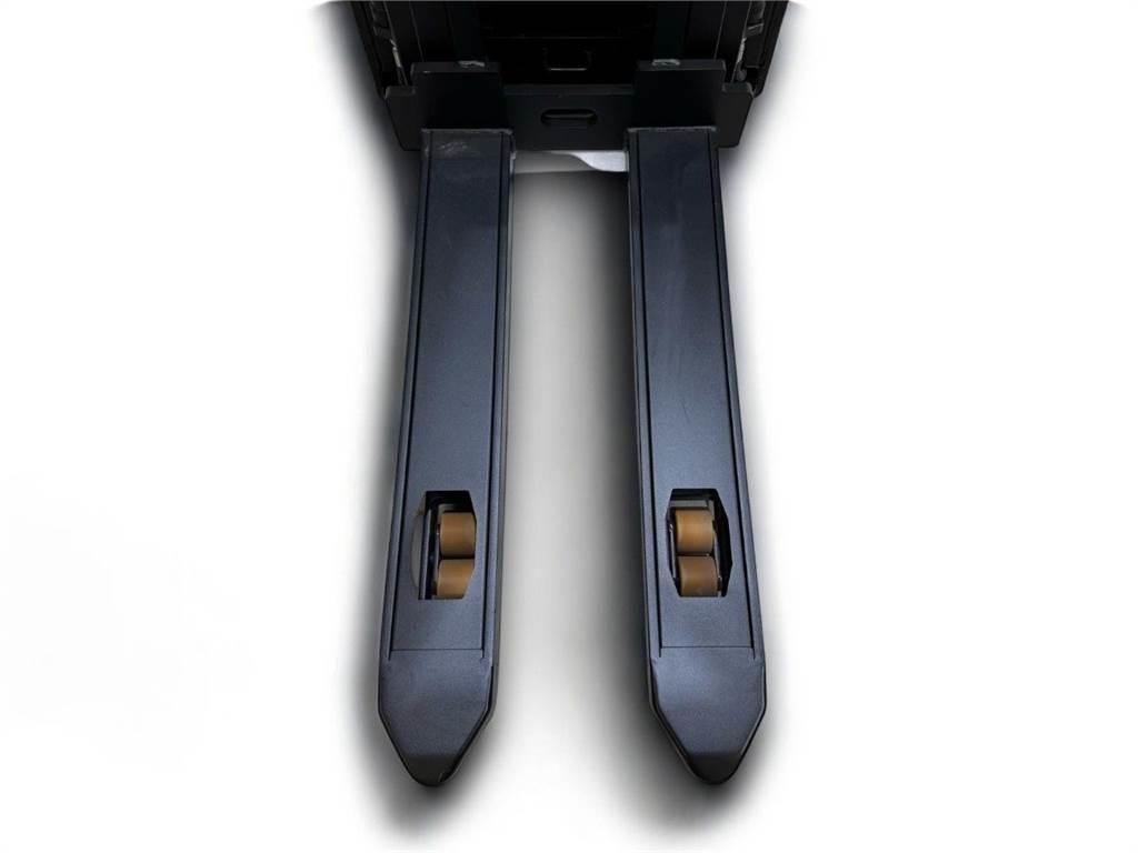  ESA121 2S360 Staplare-led