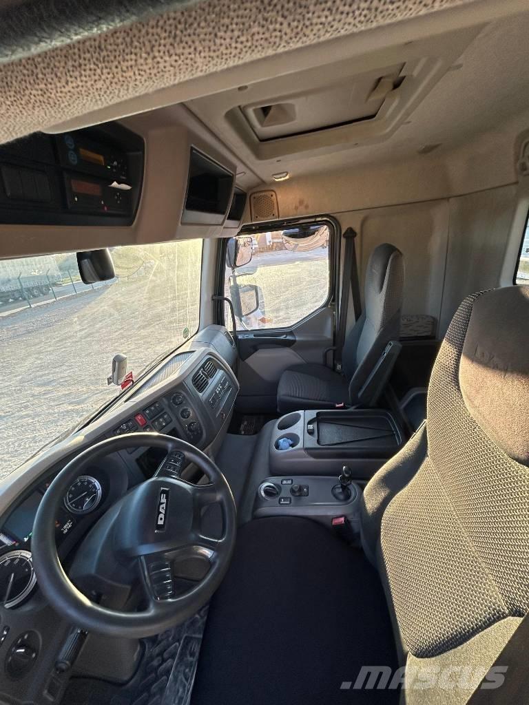 DAF LF 320 FA Växelflak-/Containerbilar