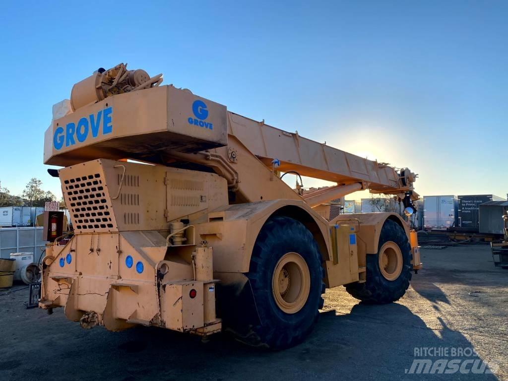 Grove RT 740 Terrängkranar (Grov terräng)