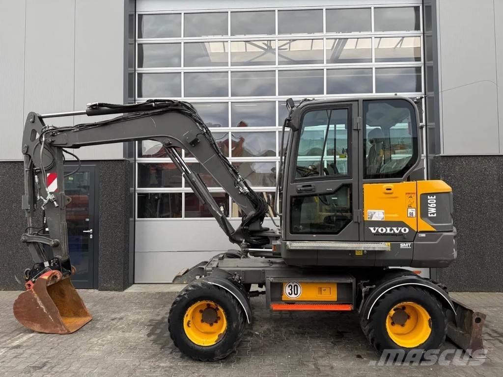 Volvo EW60E | A/C Midigrävmaskiner 7t - 12t