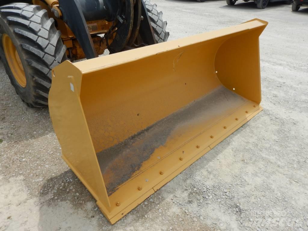 John Deere 244K Hjullastare