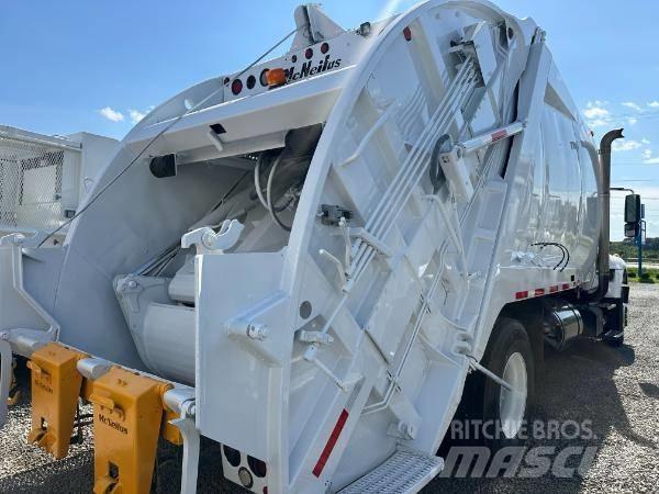 International 7400 Sopbilar