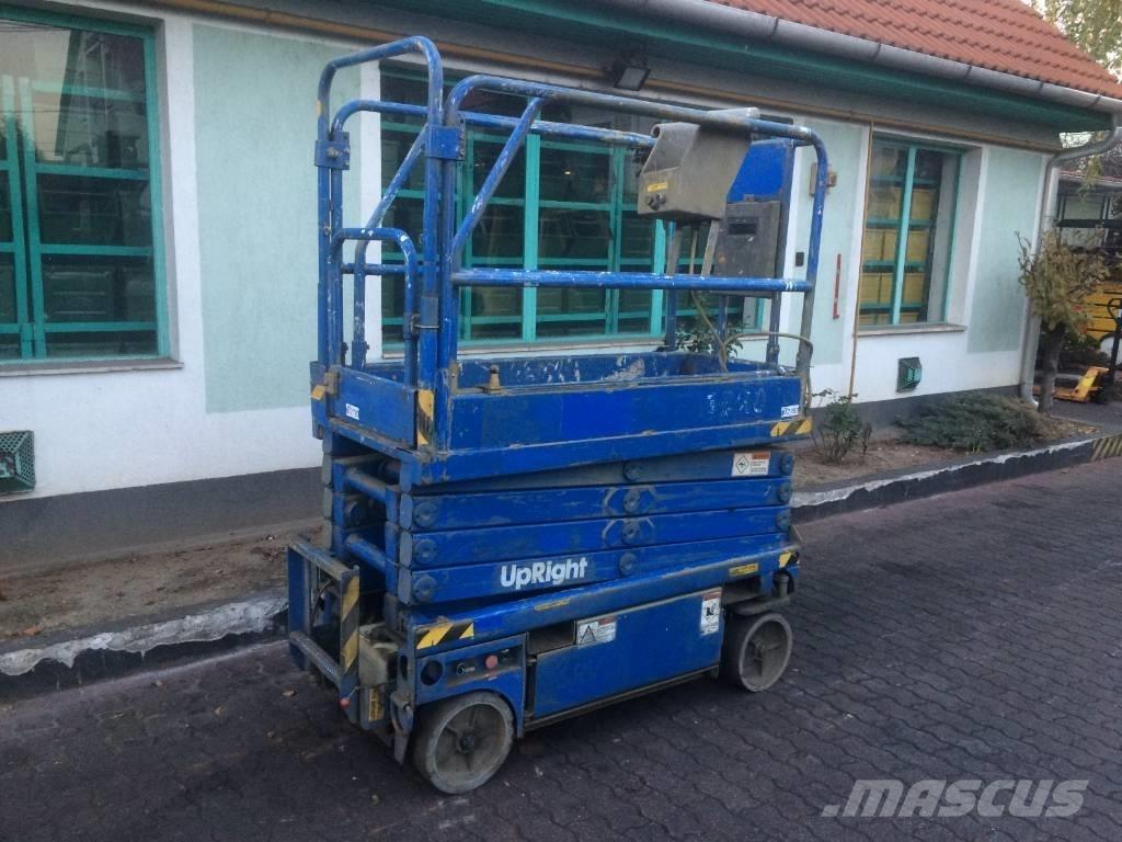 UpRight MX19    V-2783 Personhissar och andra hissar