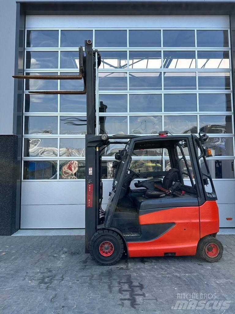 Linde E25P/600HL Elmotviktstruckar