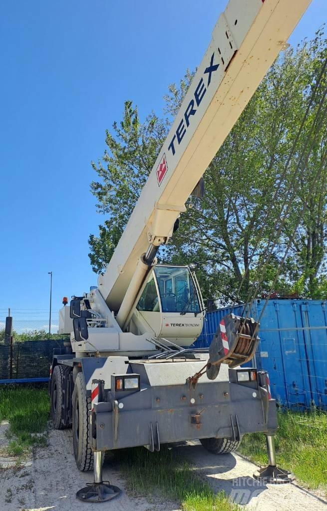 Terex A 350 Terrängkranar (Grov terräng)