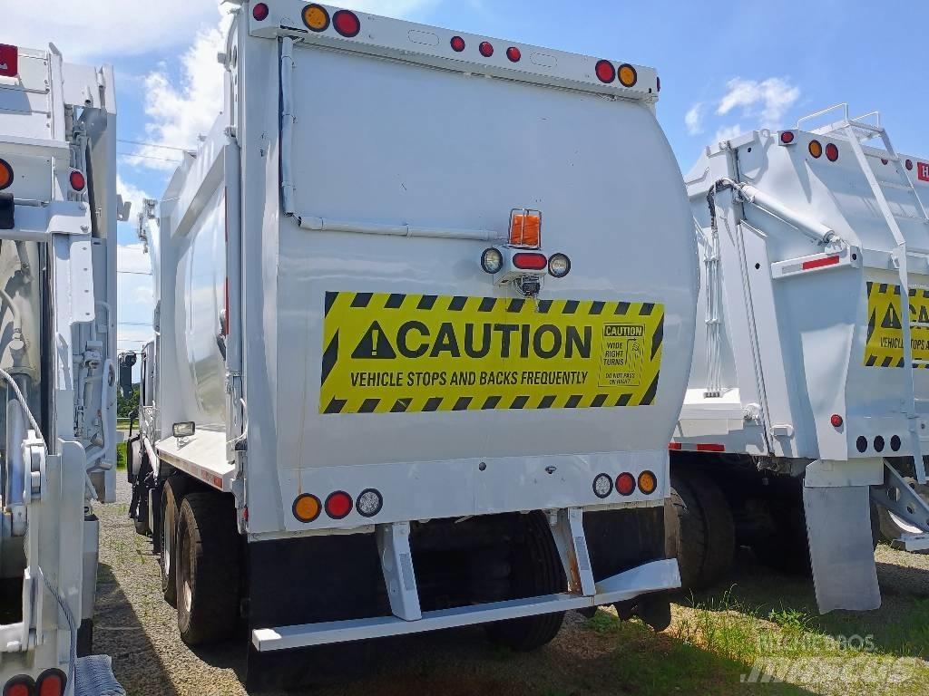 Mack MRU 613 Sopbilar