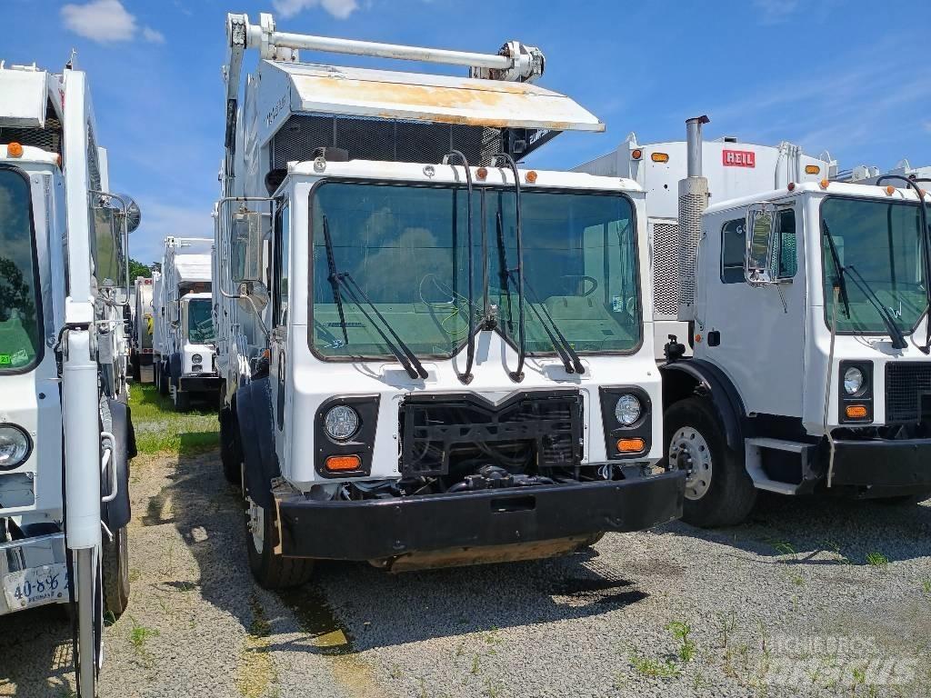 Mack MRU 613 Sopbilar