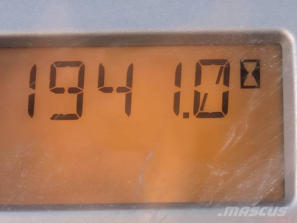 Bobcat E 42 Bandgrävare