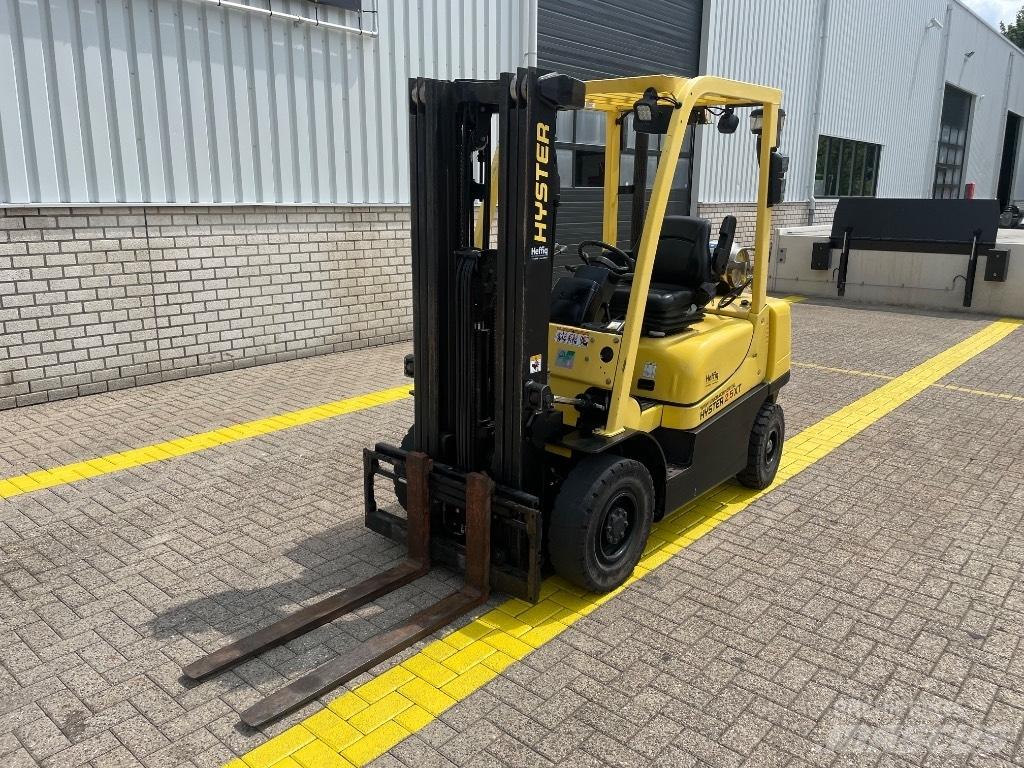 Hyster H 2.5 XT Gasolmotviktstruckar