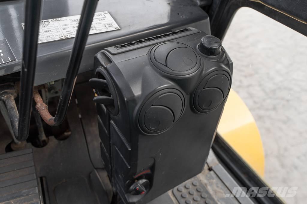 Komatsu FD 80-10 Dieselmotviktstruckar