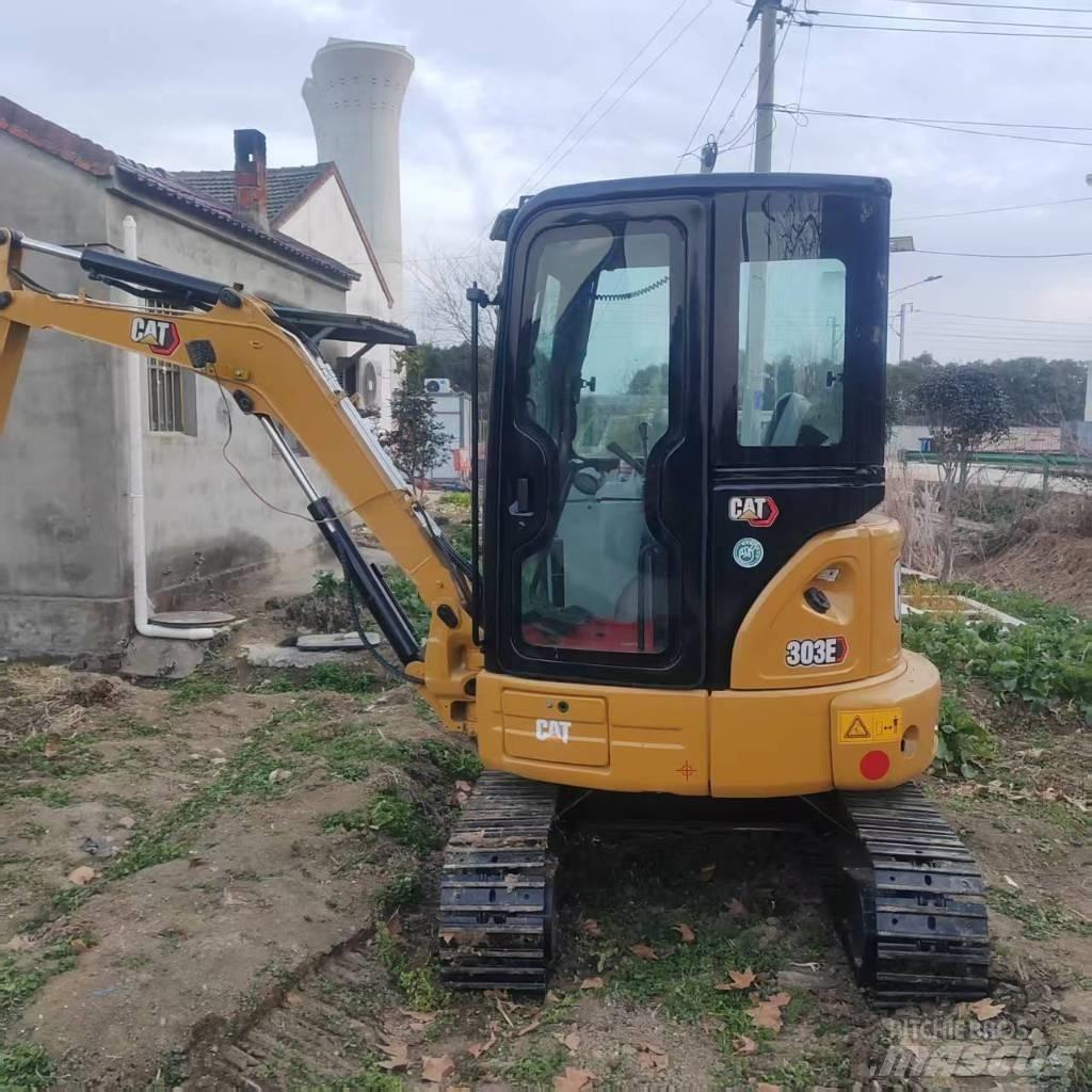 CAT 303 E Bandgrävare