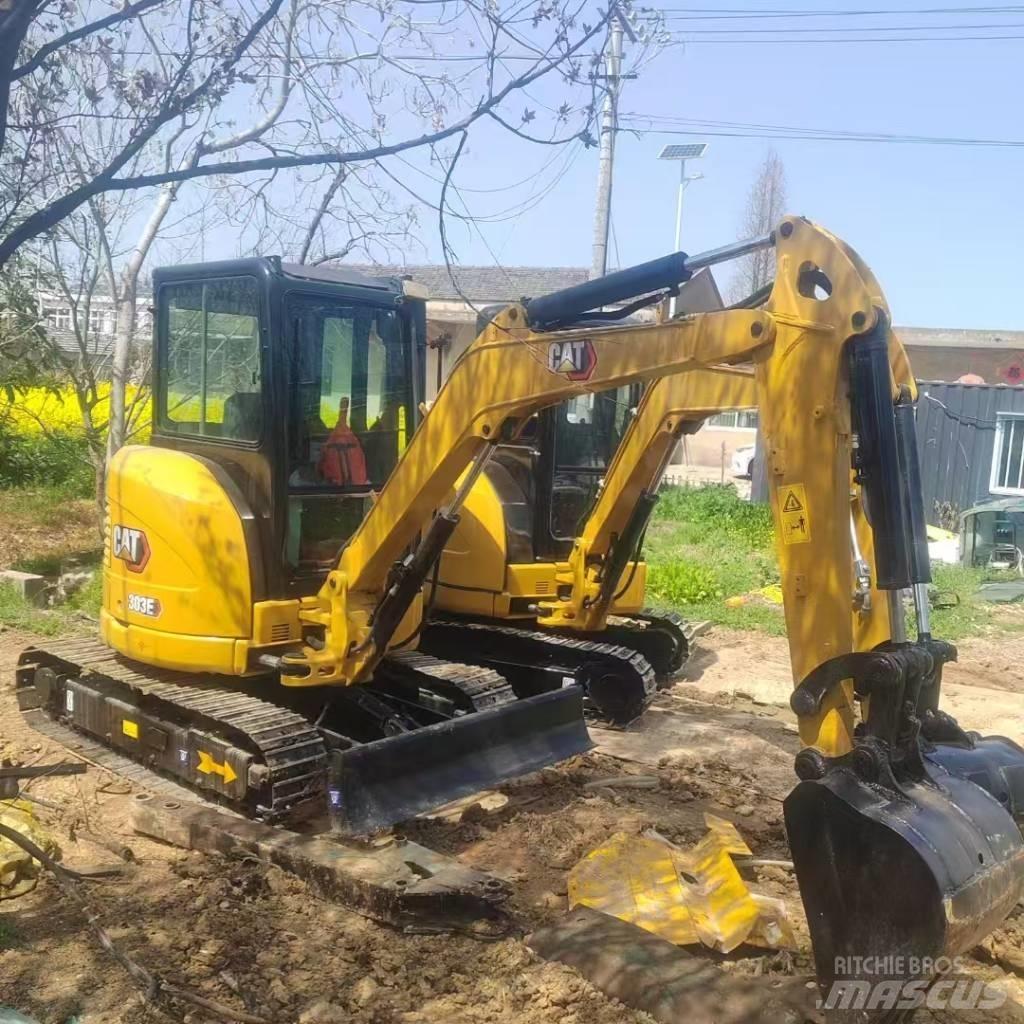 CAT 303 E Bandgrävare