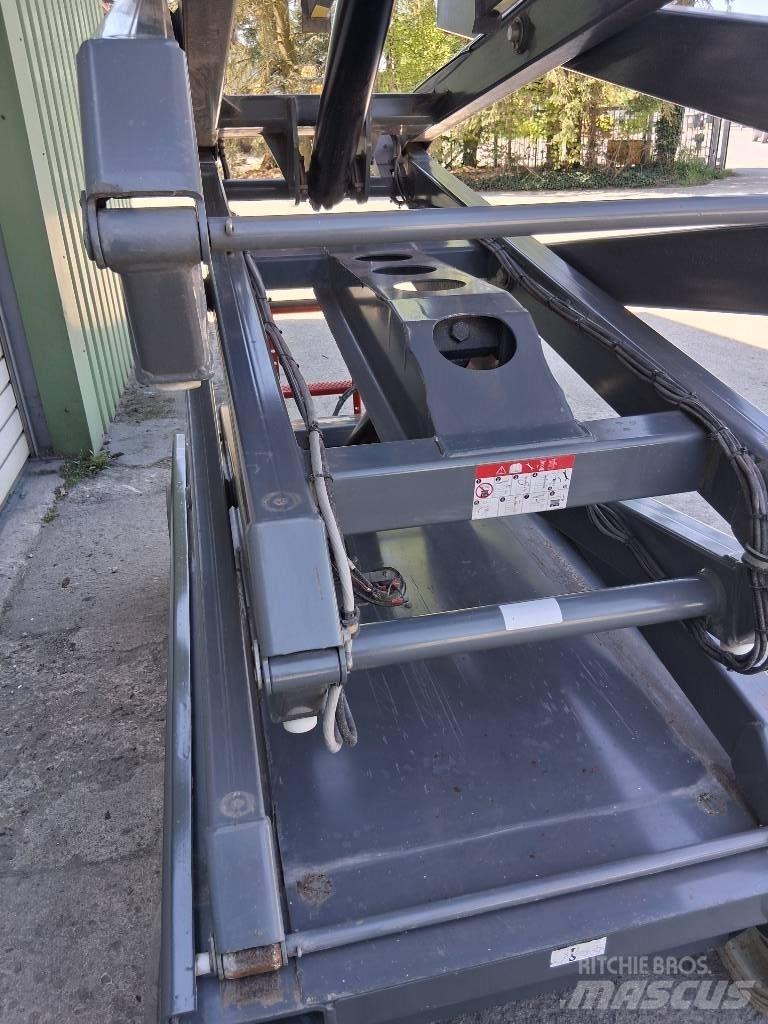SkyJack SJ III 4626 Saxliftar