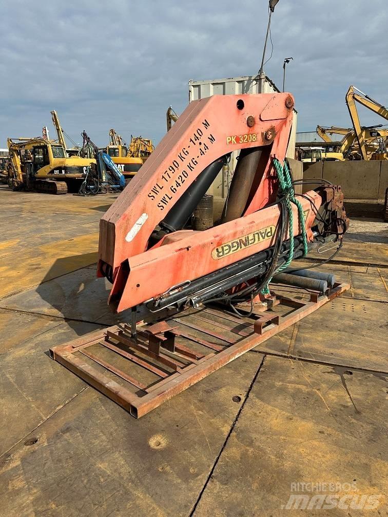 Palfinger PK 32080 Styckegodskranar