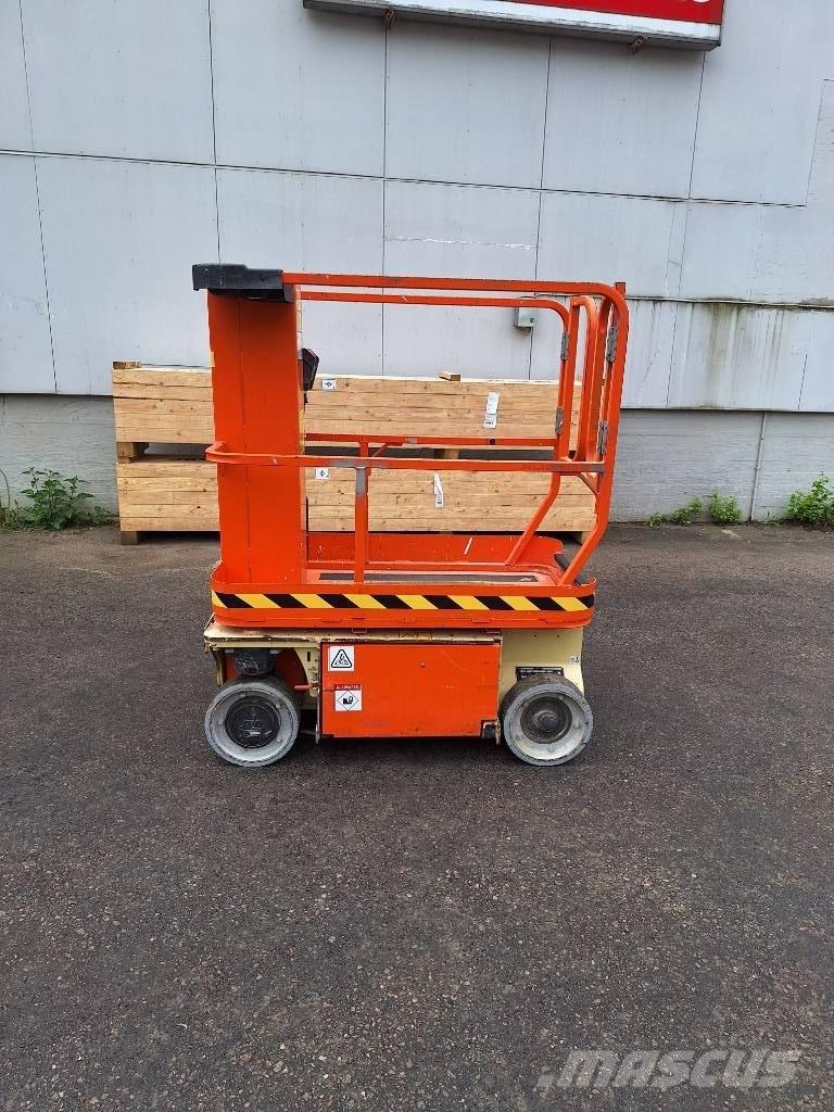 JLG 1230 ES Saxliftar