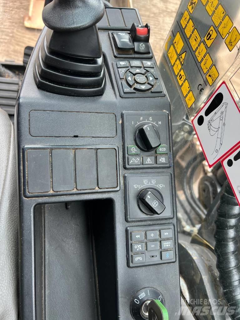Volvo EC 140 EL Bandgrävare
