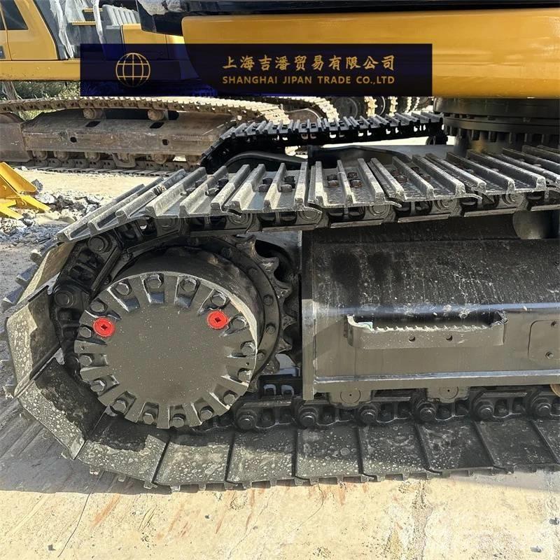 CAT 330 D Bandgrävare