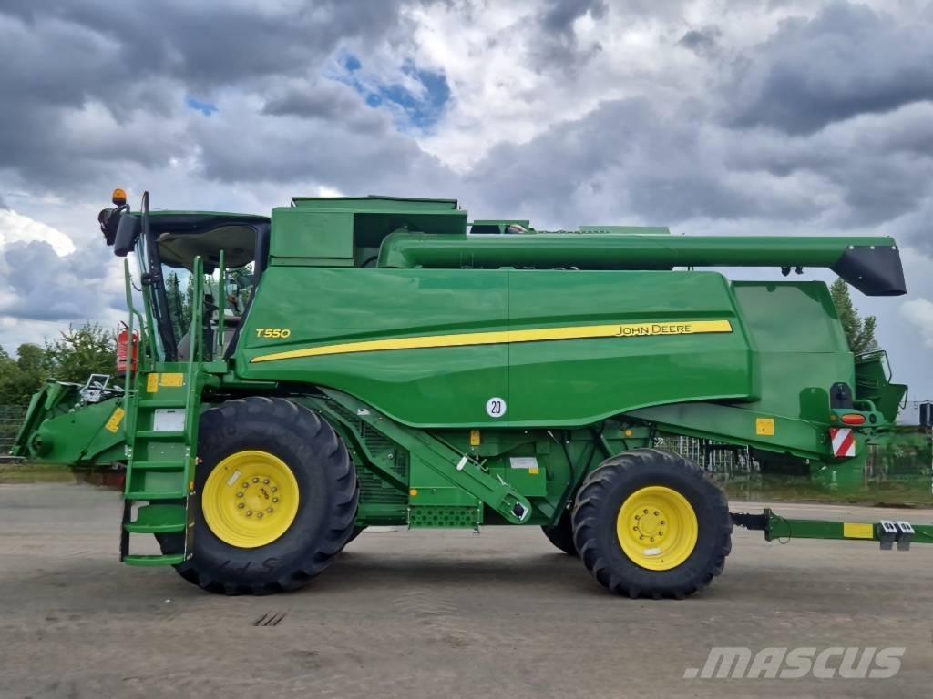 John Deere T 550 Skördetröskor