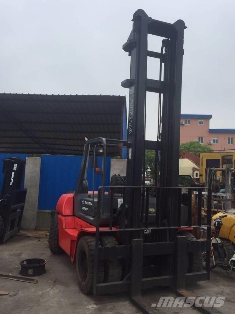 Toyota 8 Ton Dieselmotviktstruckar