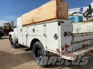 Ford F600 Plogbilar
