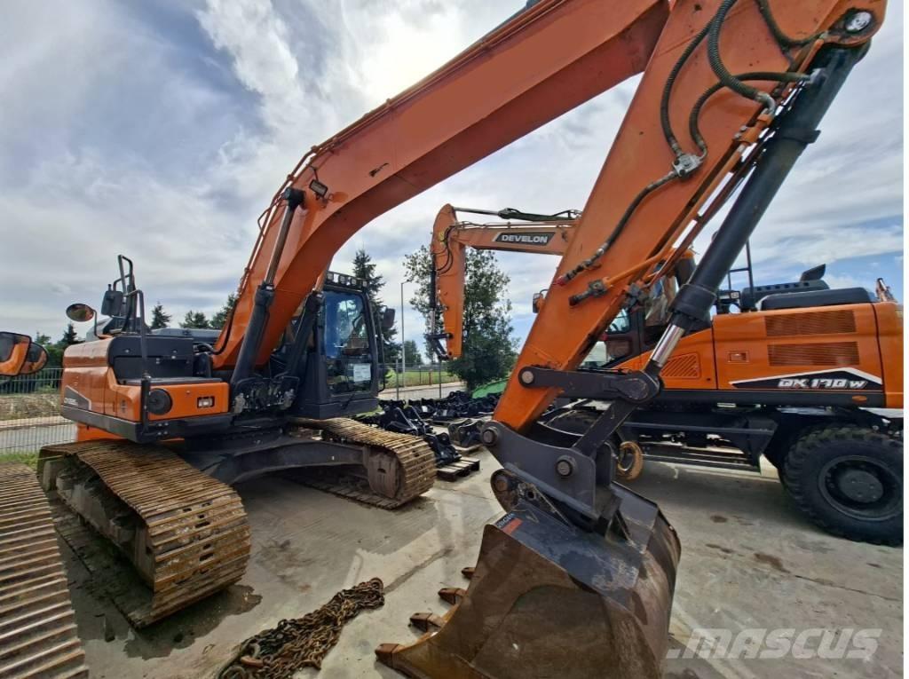 Doosan DX 225 LC-5 Bandgrävare