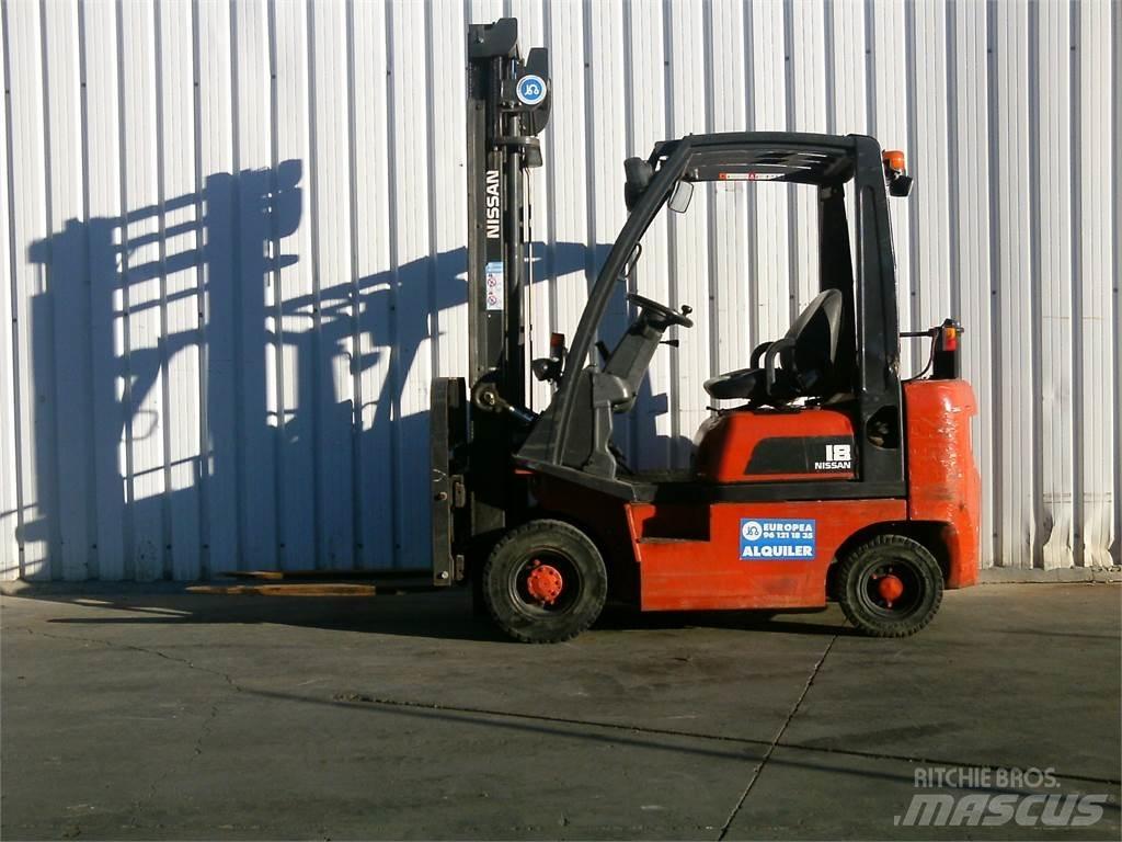 Nissan FD01A18Q Dieselmotviktstruckar
